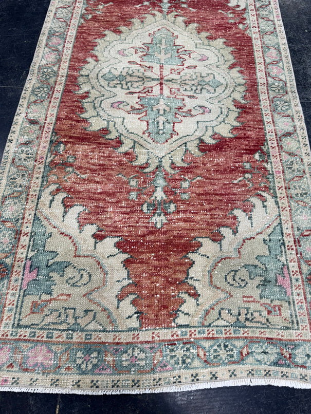 Turkish Vintage Rug 2'11" x 5'8" #24457