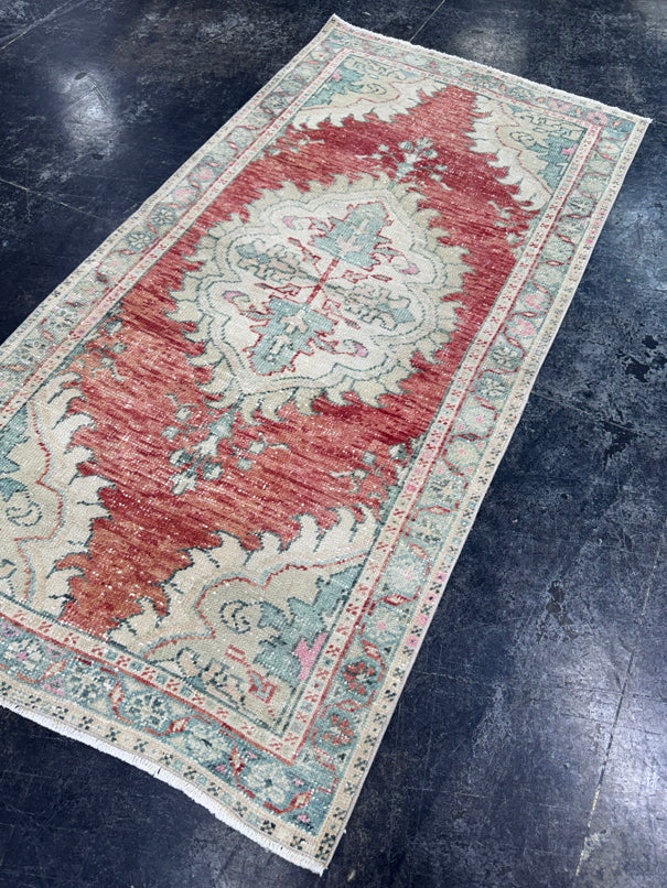 Turkish Vintage Rug 2'11" x 5'8" #24457