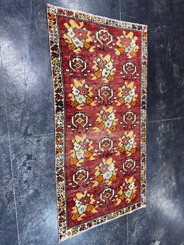 Turkish Vintage Rug 2'11" x 5'5" #24459