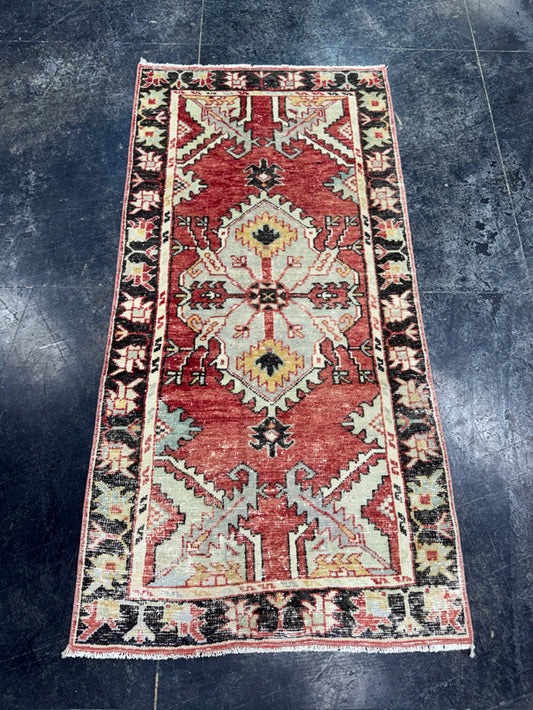 Turkish Vintage Rug 2'8" x 5'4" #24474