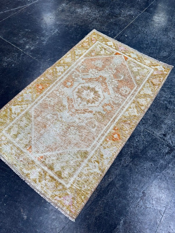 Turkish Vintage Rug 2'6" x 4'2" #24494