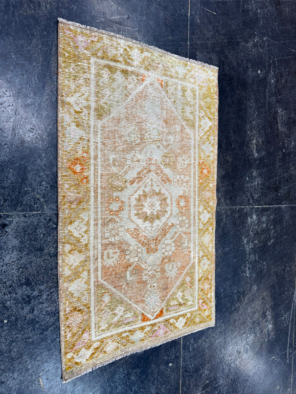 Turkish Vintage Rug 2'6" x 4'2" #24494