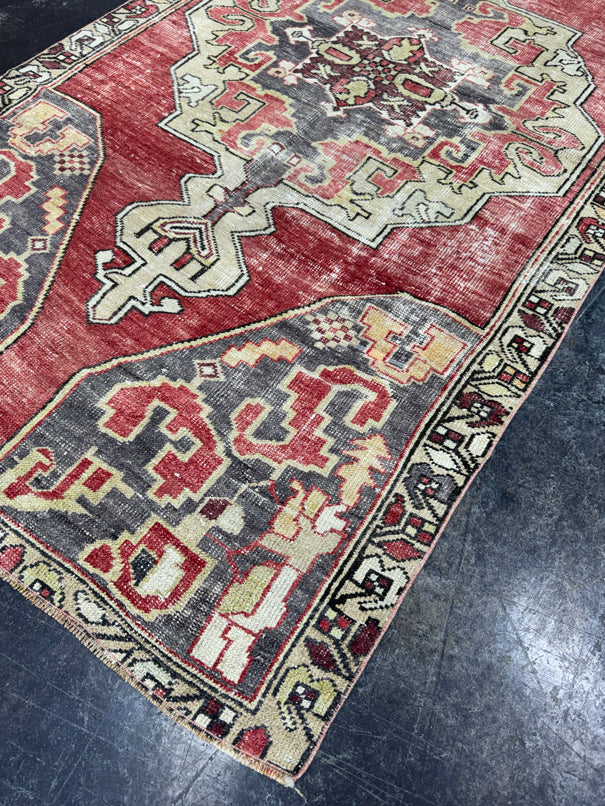 Turkish Vintage Rug 4' x 7'11" #244500