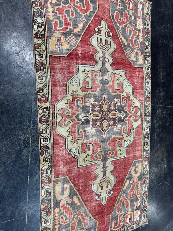 Turkish Vintage Rug 4' x 7'11" #244500