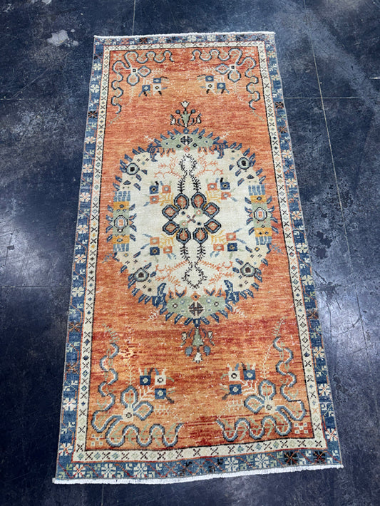 Turkish Vintage Rug 3' x 6'5" #24490