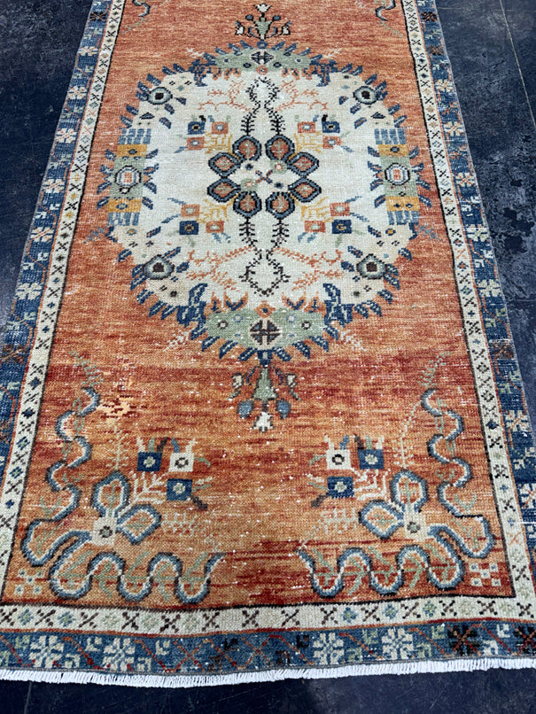 Turkish Vintage Rug 3' x 6'5" #24490
