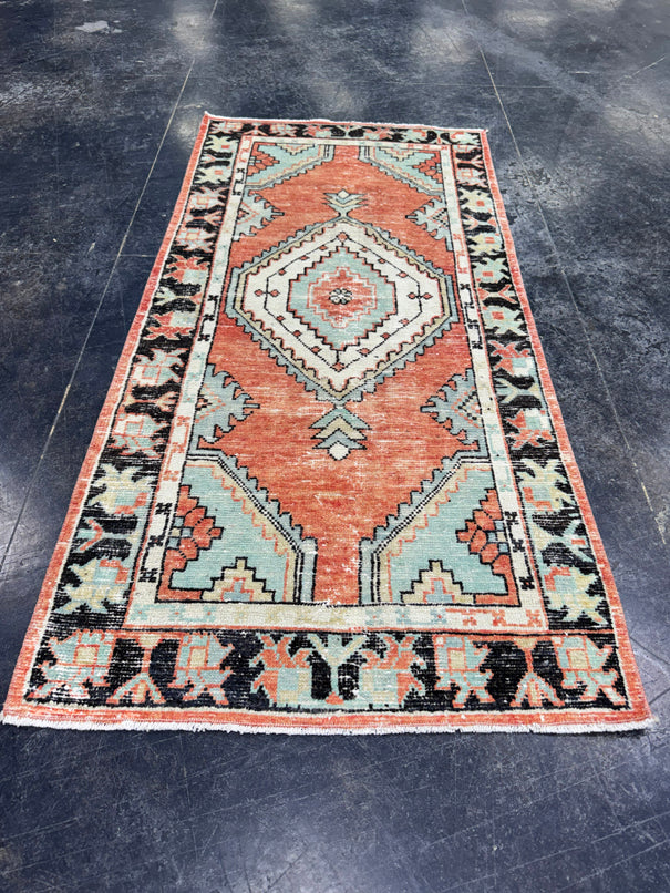 Turkish Vintage Rug 2'5" x 5'1" #24483