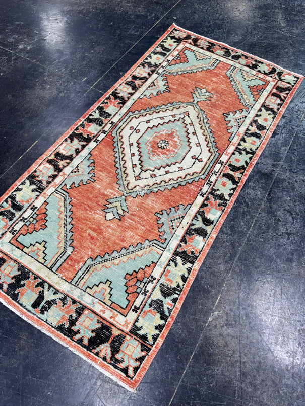Turkish Vintage Rug 2'5" x 5'1" #24483