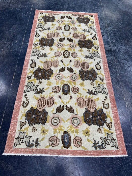 Turkish Vintage Rug 2'6" x 5'2" #24484