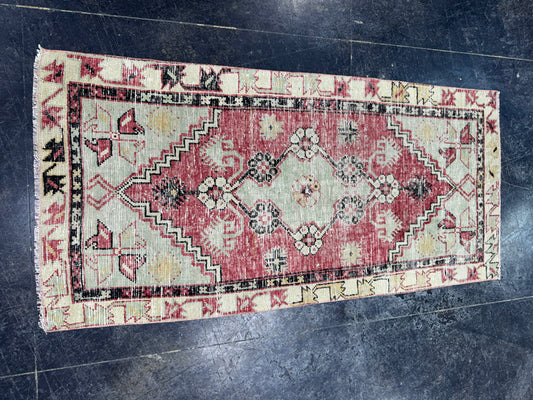 Turkish Vintage Rug 2'4" x 5' #24485