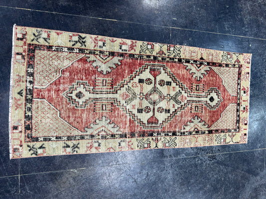 Turkish Vintage Rug 2'4" x 5'5" #24486