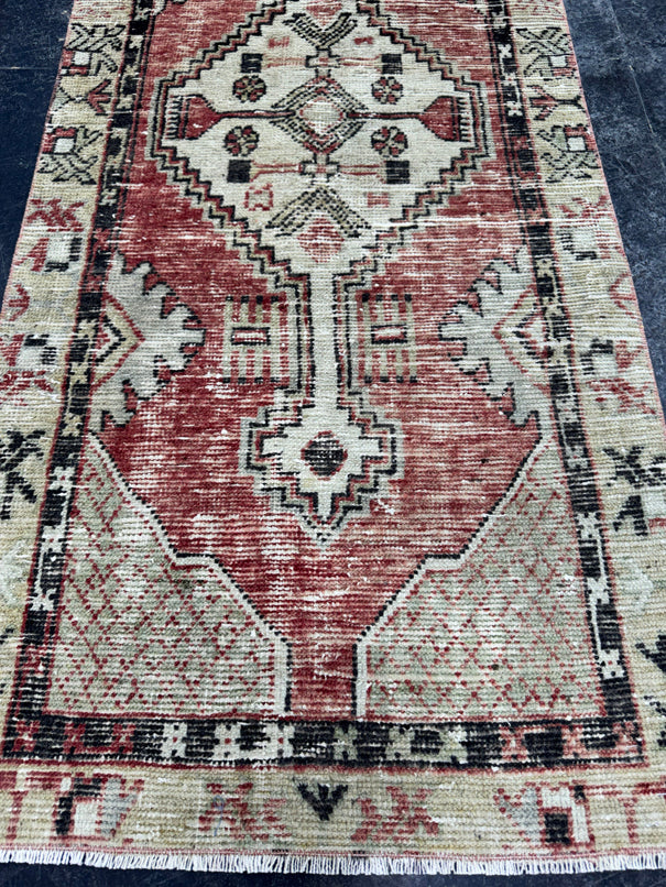 Turkish Vintage Rug 2'4" x 5'5" #24486