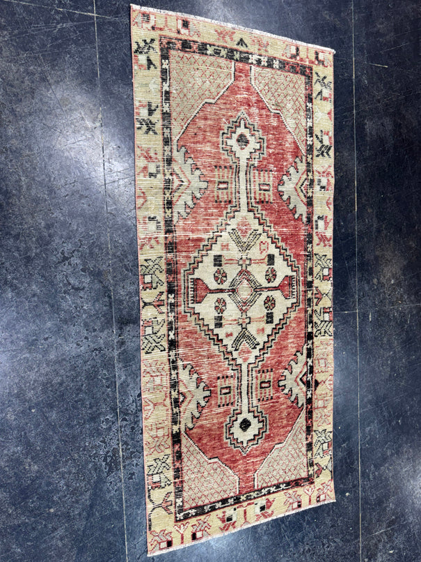 Turkish Vintage Rug 2'4" x 5'5" #24486