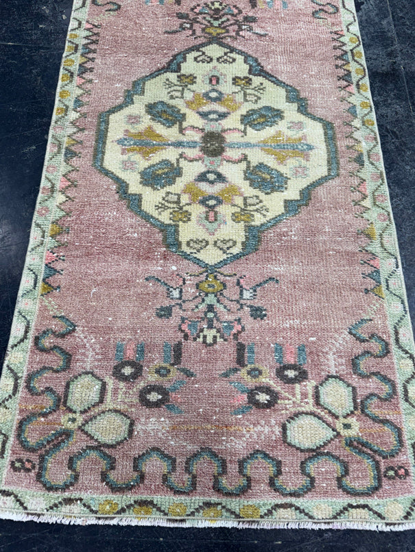 Turkish Vintage Rug 2'2" x 4'4" #24487