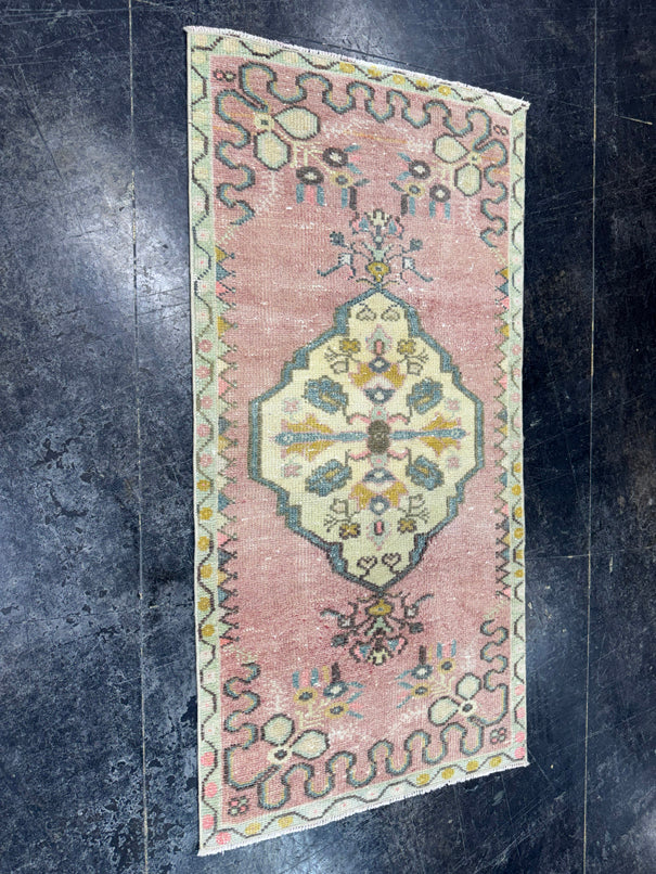 Turkish Vintage Rug 2'2" x 4'4" #24487