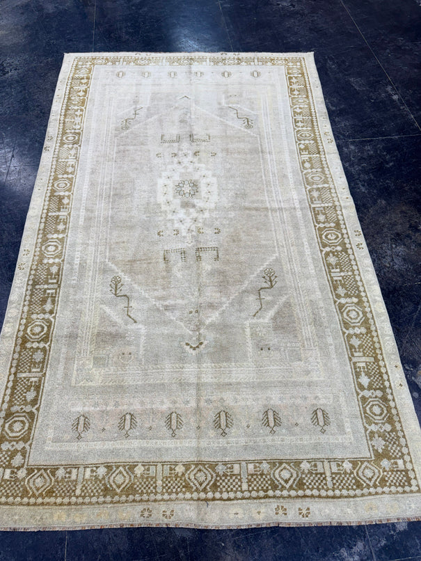 Turkish Vintage Rug 5'1" x 8'7" #24478