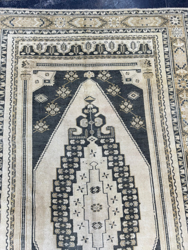 Turkish Vintage Rug 5'1" x 8'7" #24477
