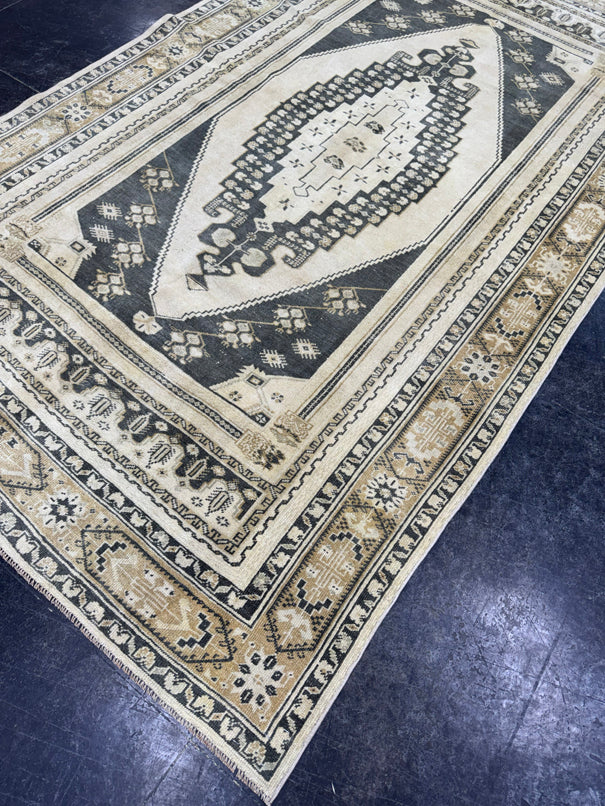 Turkish Vintage Rug 5'1" x 8'7" #24477
