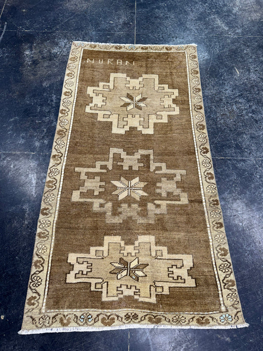 Turkish Vintage Rug 2'9" x 5' #24568