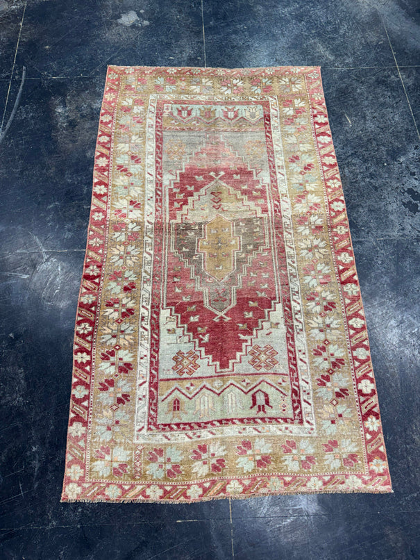 Turkish Vintage Rug 3'4" x 5'10" #24566
