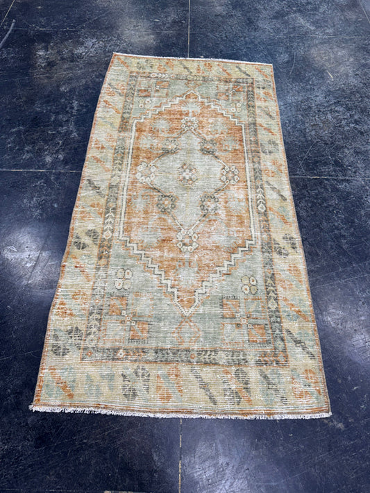 Turkish Vintage Rug 2'4" x 4'9" #24549