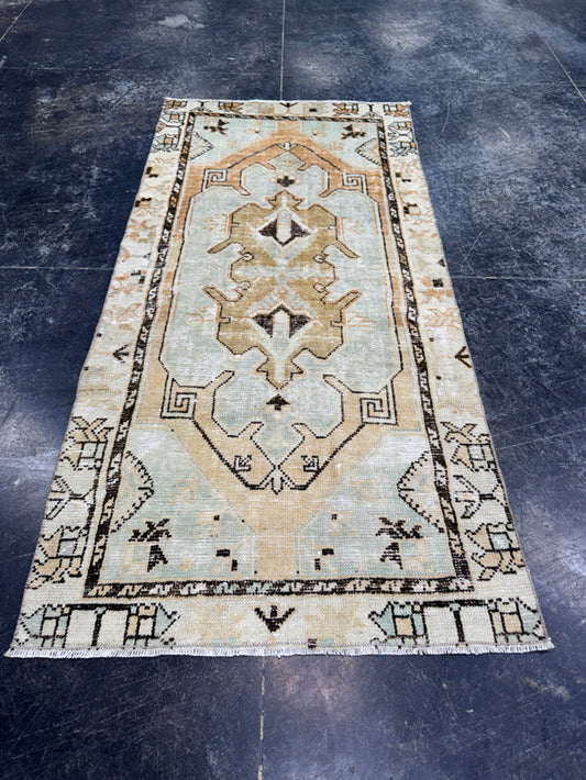 Turkish Vintage Rug 2'3" x 4'10" #24546