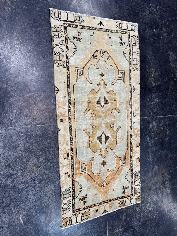 116×203”Comfortable” ViNTAGE TURKiSH RUG Turkish Vintage Rug 2'3