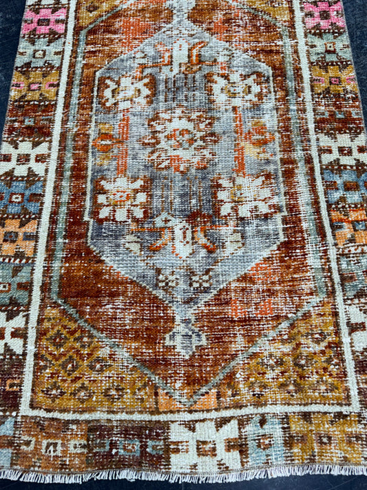 Turkish Vintage Rug 2'7" x 3'10" #24543
