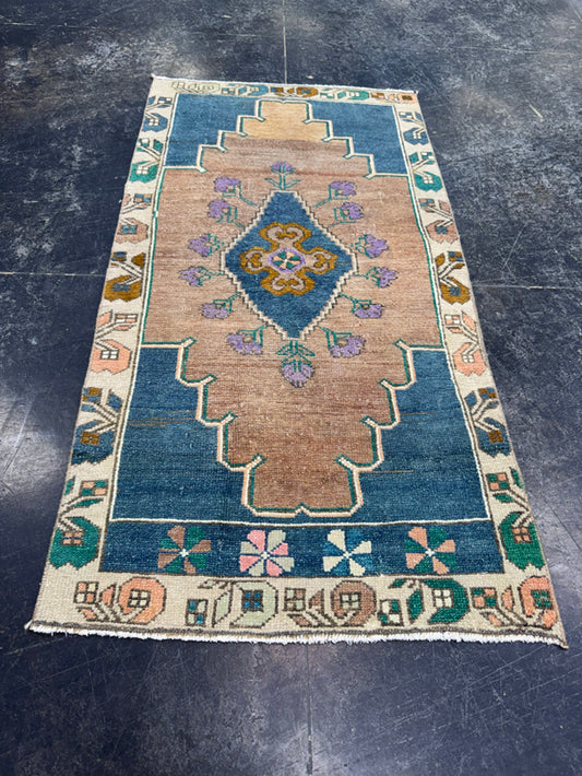 Turkish Vintage Rug 2'2" x 4'2" #24518