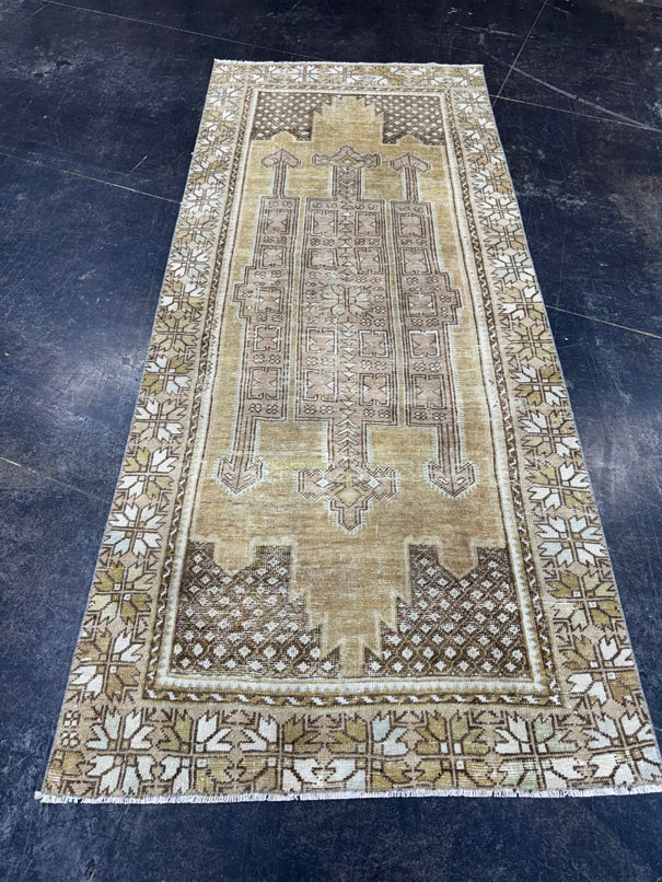 Turkish Vintage Runner Rug 3'3" x 7'6" #24598
