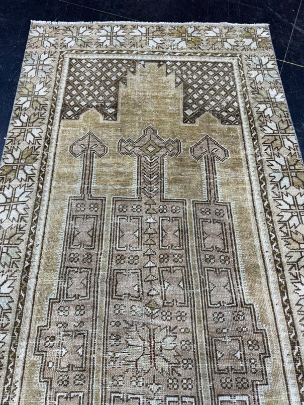 Turkish Vintage Runner Rug 3'3" x 7'6" #24598