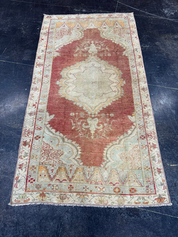 Turkish Vintage Rug 3'1" x 6' #24599