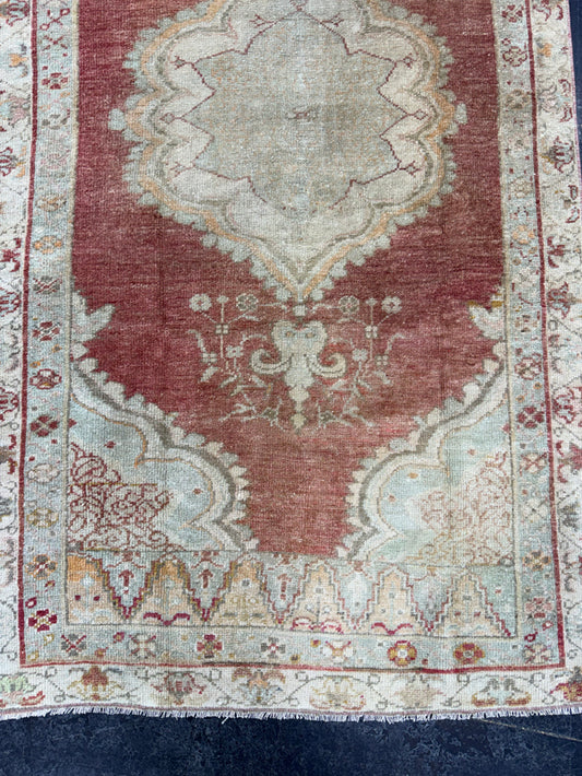 Turkish Vintage Rug 3'1" x 6' #24599