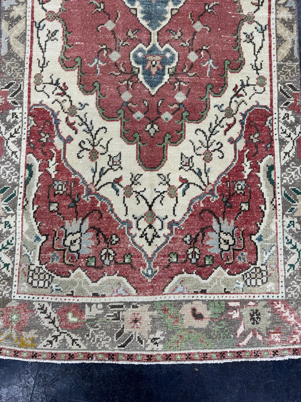 Turkish Vintage Runner Rug 3'1" x 8'7" #24596