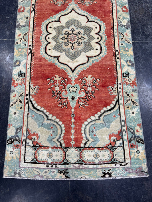 Turkish Vintage Rug 2'10" x 6'3" #24578