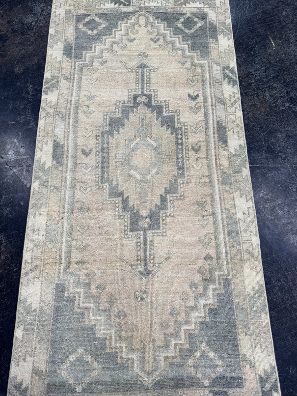 Turkish Vintage Rug 2'9" x 6' #24580