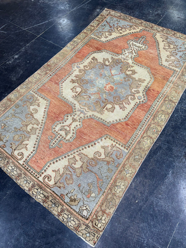 Turkish Vintage Rug 3'10" x 6'5" #24586