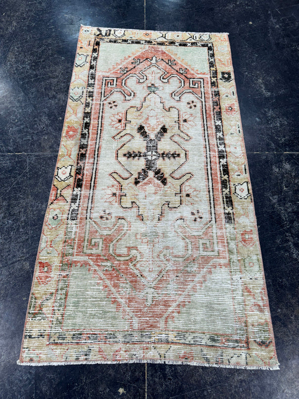 Turkish Vintage Rug 2'2" x 4'3" #24584