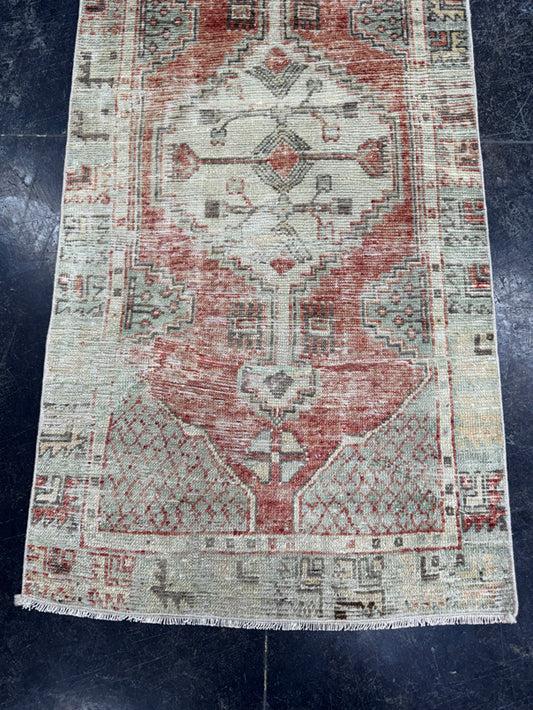 Turkish Vintage Rug 2'3" x 4'8" #24583