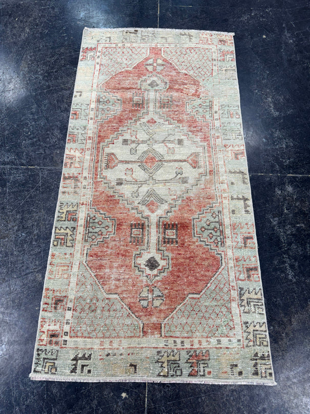 Turkish Vintage Rug 2'3" x 4'8" #24583
