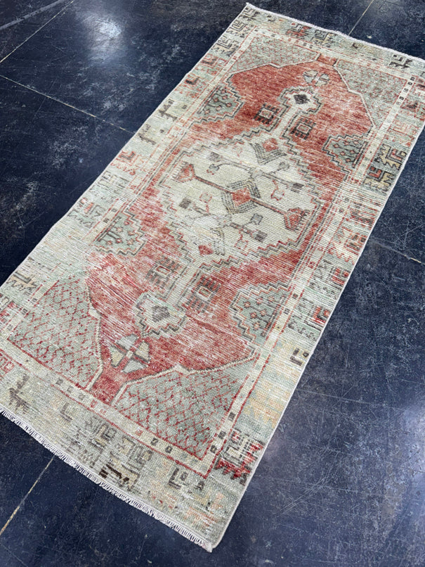Turkish Vintage Rug 2'3" x 4'8" #24583