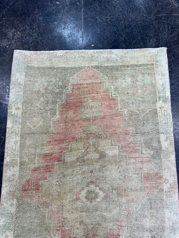 Turkish Vintage Rug 3'2" x 4'11" #24587