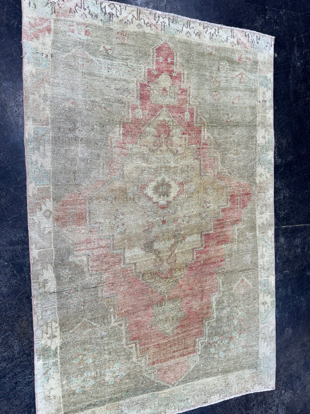 Turkish Vintage Rug 3'2" x 4'11" #24587