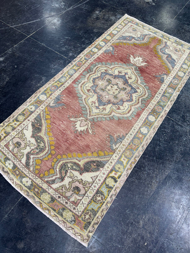 Turkish Vintage Rug 2'10" x 6' #24585