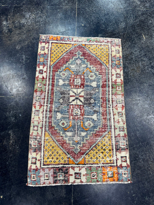 Turkish Vintage Rug 2'5" x 3'11" #24619