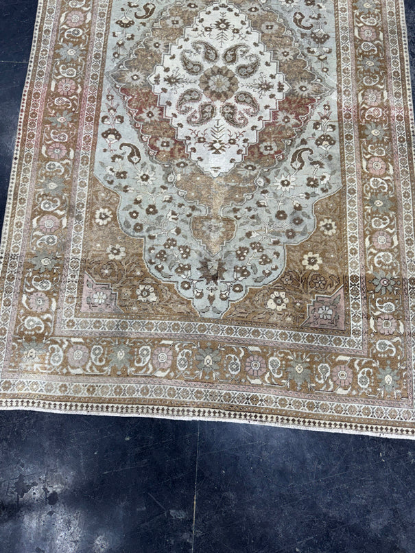 Turkish Vintage Rug 4'10" x 7'10" #24624