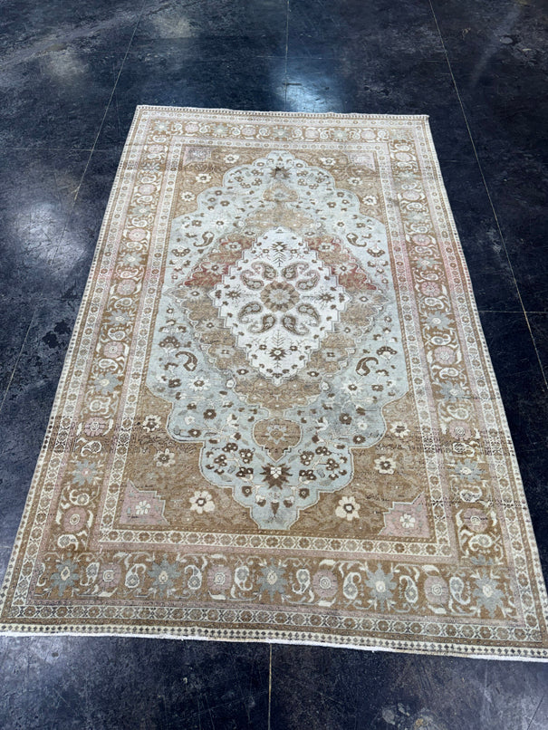 Turkish Vintage Rug 4'10" x 7'10" #24624