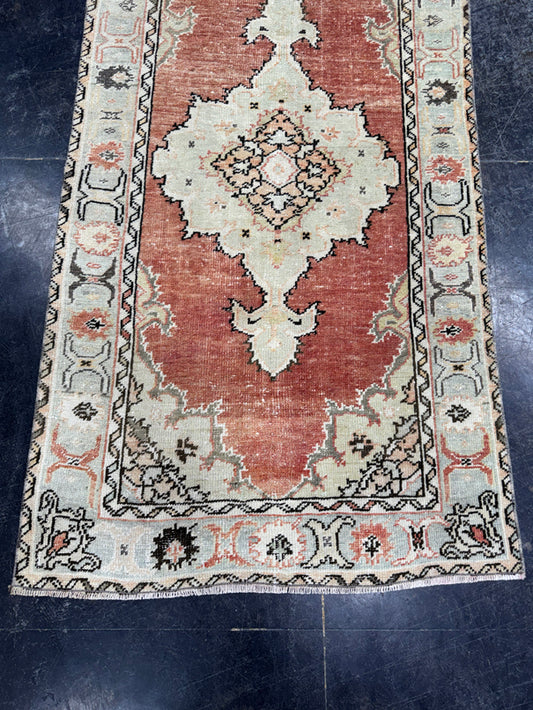 Turkish Vintage Rug 2'11" x 5'7" #24617