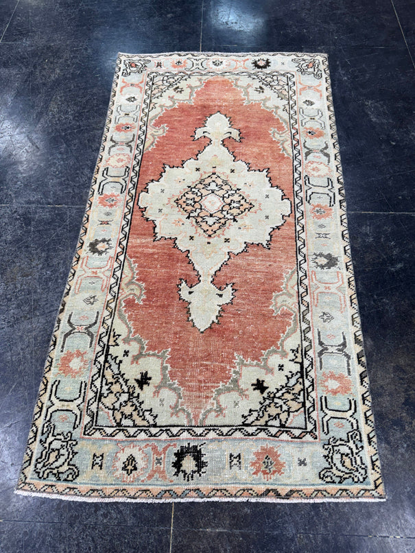 Turkish Vintage Rug 2'11" x 5'7" #24617