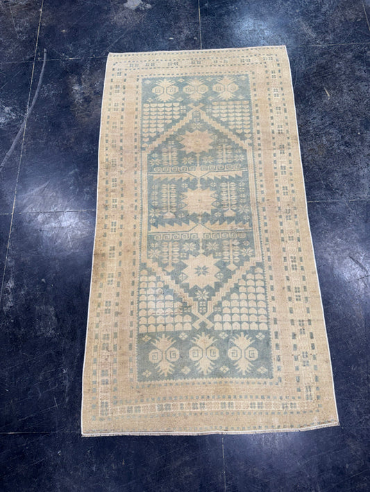 Turkish Vintage Rug 3'2" x 6'1" #24616